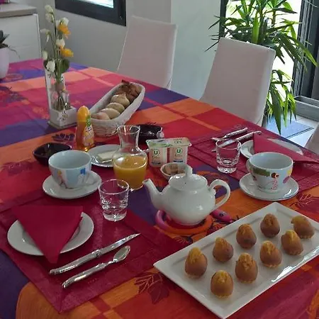 D'hôtes Et De La Presqu'île Couette-café La Faute-sur-Mer