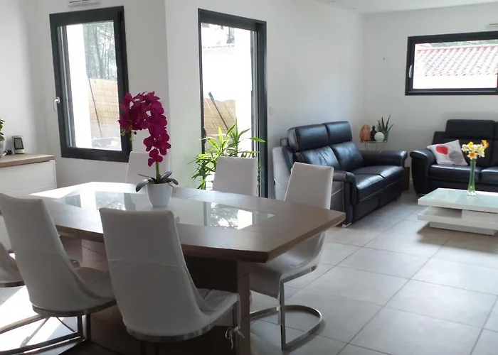 D'hôtes Et De La Presqu'île 3*