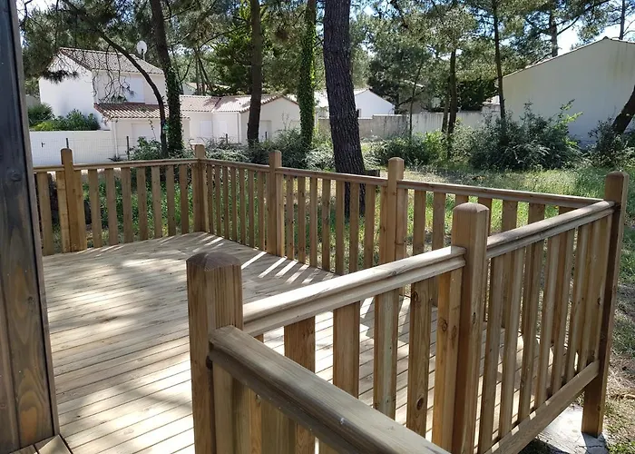 D'hôtes Et De La Presqu'île Alojamento de Acomodação e Pequeno-almoço 3*